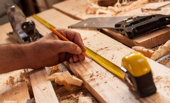 Travaux de bricolage, Parthenay, Demestre Elie